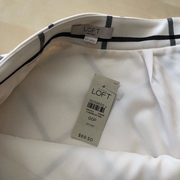 Ann Taylor LOFT Window pane skirt - Picture 8 of 8